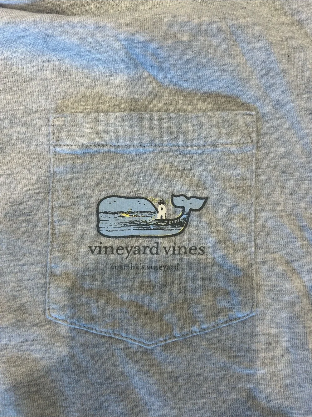 Vineyard Vines Light Gray Martha’s Vineyard inspired tee - Picture 3 of 5